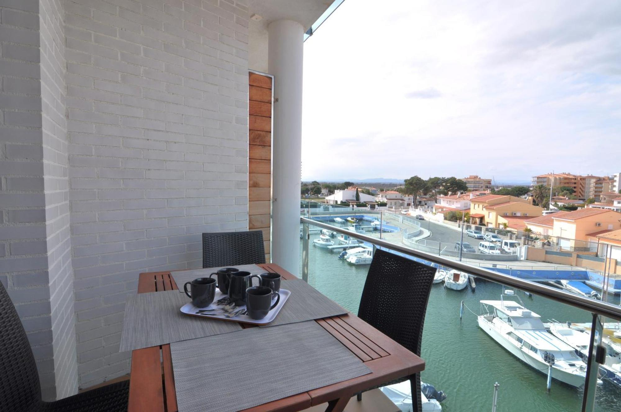 Rnet - Apartments Roses Port Trebol المظهر الخارجي الصورة