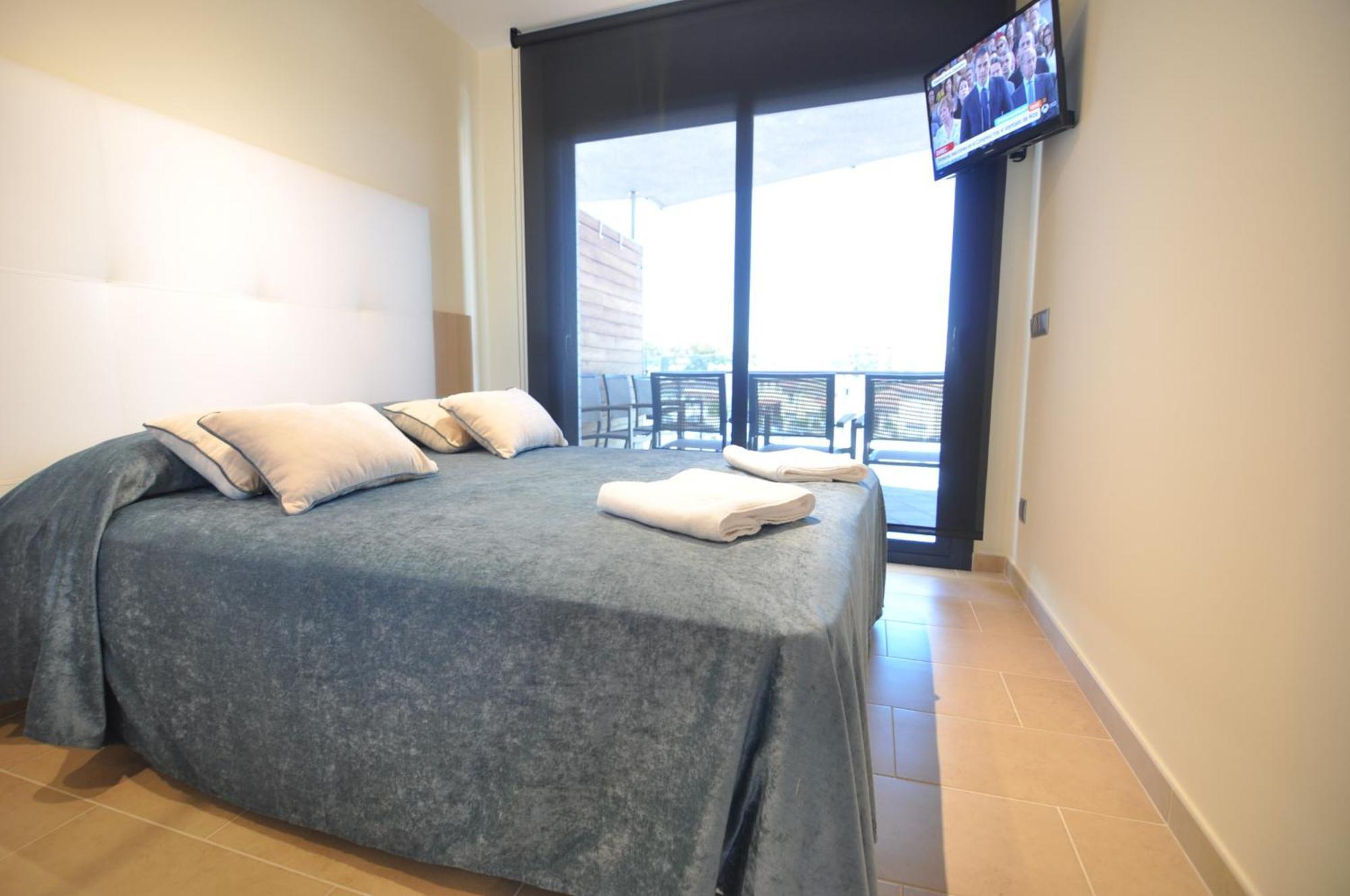 Rnet - Apartments Roses Port Trebol المظهر الخارجي الصورة